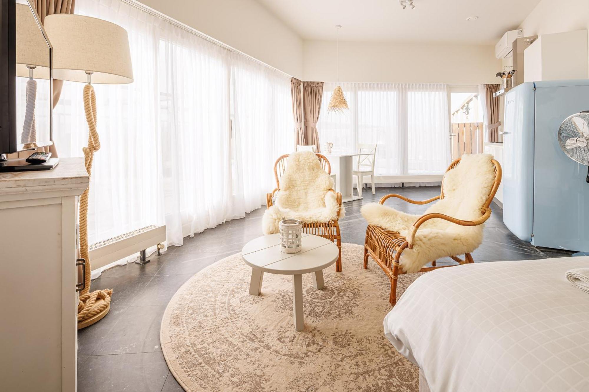 Neptunus Appartementen Bergen aan Zee Szoba fotó